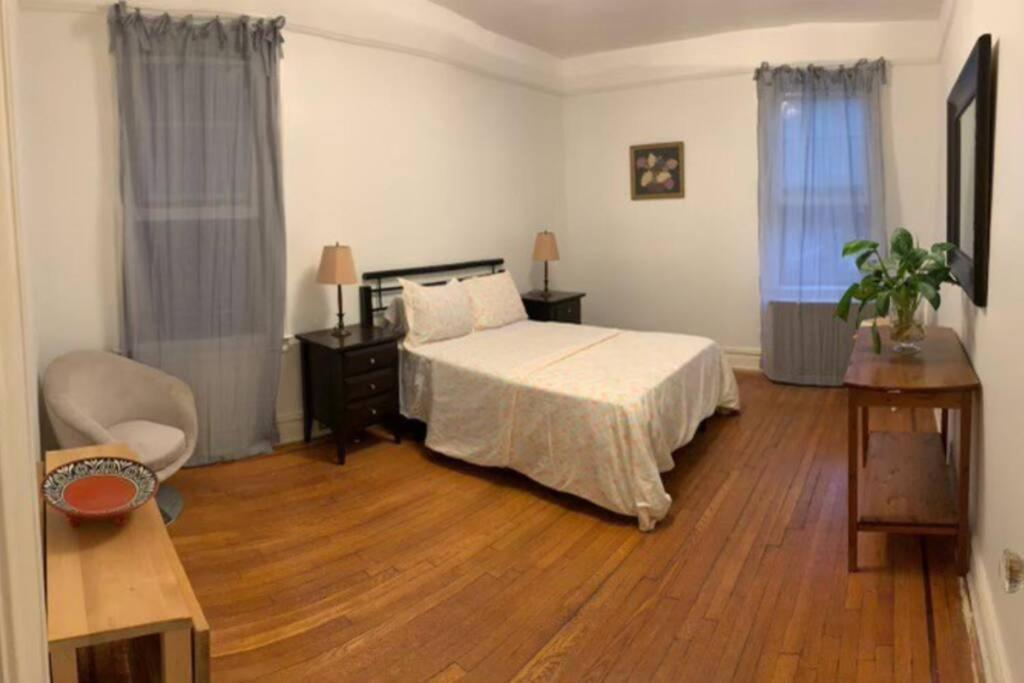 Appartamento Cozy 2 Bedroom In Queens New York